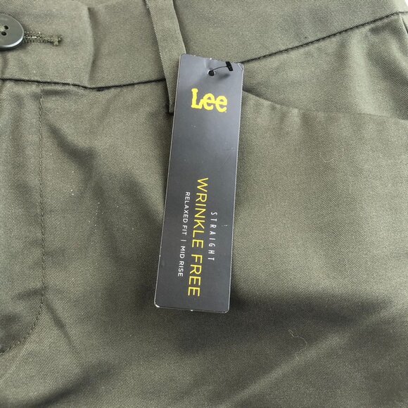 NWT Lee Womens Pants Size 8 Relaxed Fit Straight Leg Wrinkle-Free Mid Rise Green - Picture 5 of 8